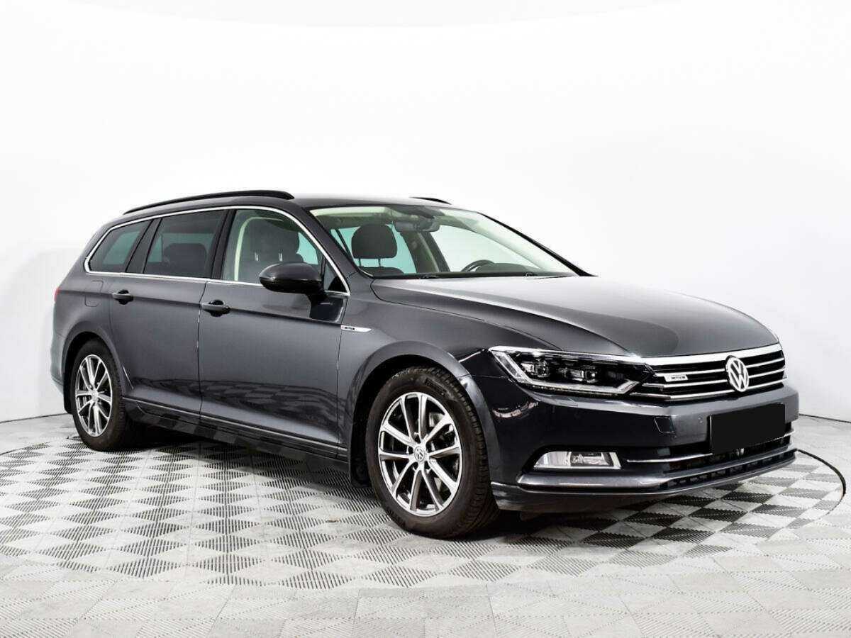 Купить Volkswagen Passat DSG7, 2018, 134 790 км, фото №3