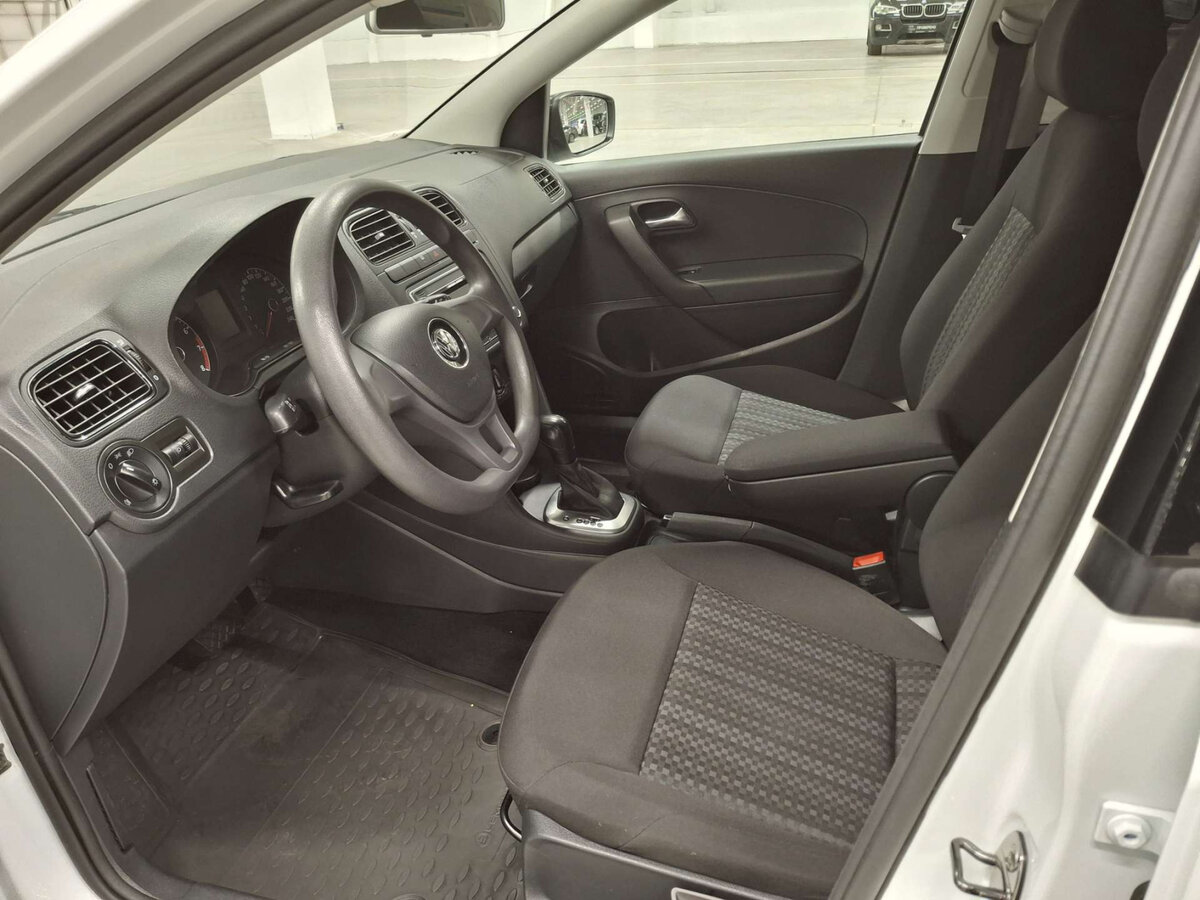 Купить Volkswagen Polo V Рестайлинг, 2019, 87 715 км, фото №16