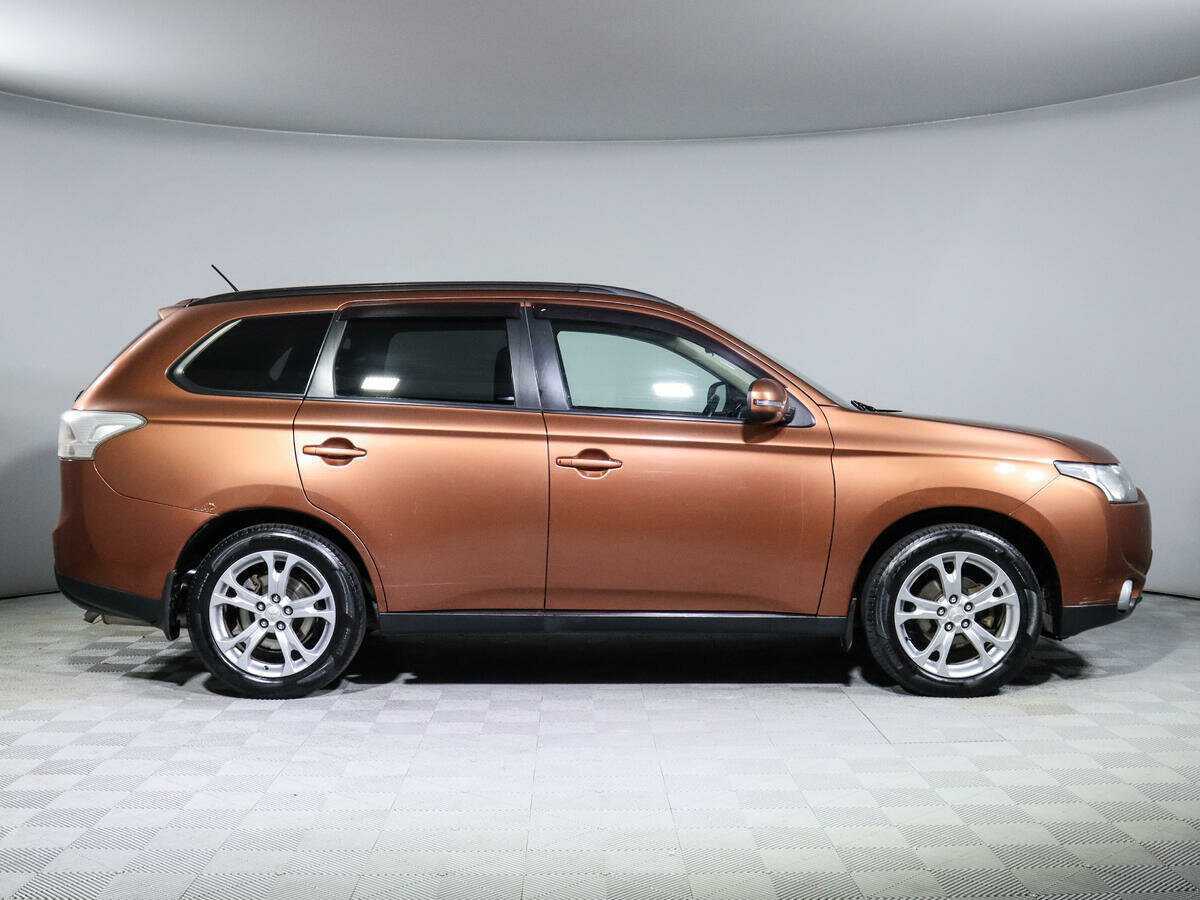 Купить Mitsubishi Outlander, 2012, 167 633 км, фото №4